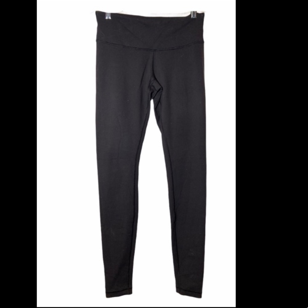 Lululemon size 6. great quality!